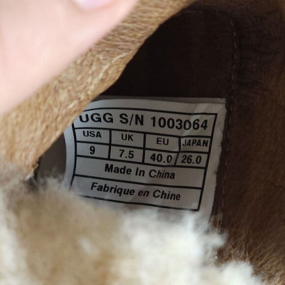 UGG Women's Anais US9 Chestnut Suede Sheepskin Wedge Shearling Boots Booties - Picture 13 of 14